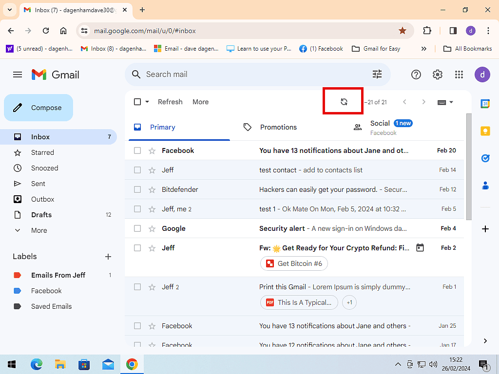 Sync icon highlighted. Gmail is downloading emails for offline use.